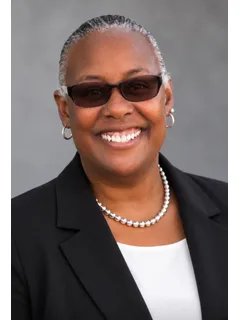 Portrait of Alicia Middleton